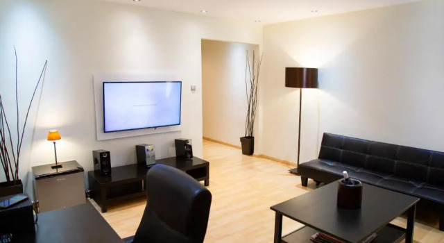 Athens Best location, 6 Ermou street, Syntagma square, Забронировать Отель Афины Острова Саронического залива - Аттика, рядом с Мечеть Тзисдаракис