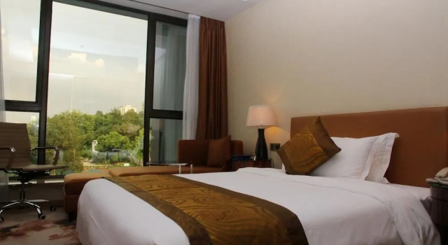 Guangzhou Hoikong Boutique Hotel, Boek Boutique Hotel Hotels in Guangdong met parkeren, Parkeren