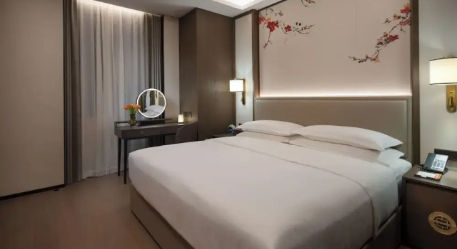 Двухместный полулюкс Yuexiu Hotel Guangzhou,Curio Collection by Hilton