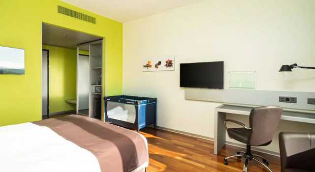 Двухместный номер Premium Holiday Inn Bern Westside by IHG