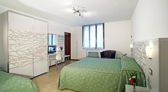 Номер Comfort Hotel Marrani