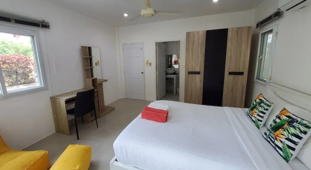 Chalong - 2 Bedroom Hideaway Private Pool Villa - Phuket, Забронировать Вилла Бухта Чалонг остров Пхукет