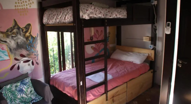 Кровать в общем номере Oripando Hostel