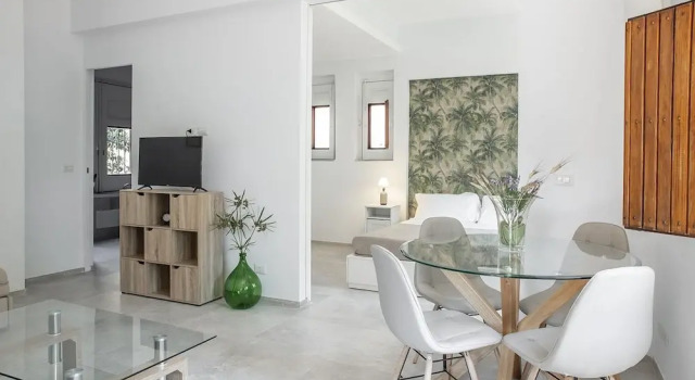 Euphorbia Apartment by Wonderful Italy