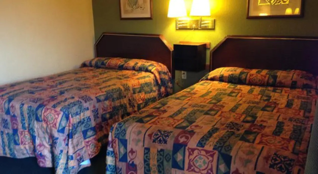 Levee Inn, Varaa Hotelli  