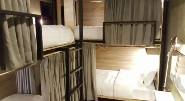 To Bed Poshtel