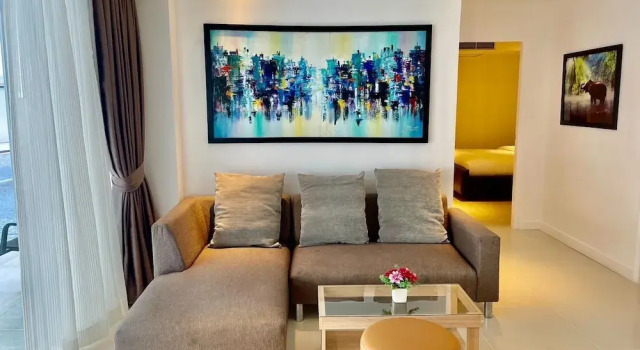B12a - 2 Bdr Condo With Pool Access, Karon Beach, Забронировать Апартаменты/квартира Карон Бич остров Пхукет