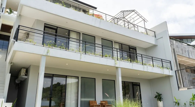 JadenHill CityView 8BR Villa Heated Pool+Movieroom, Rezervovat Vila Cimenyan West Java