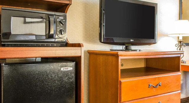 Comfort Inn Sidney - OH, Prenota Hotel Sidney Ohio