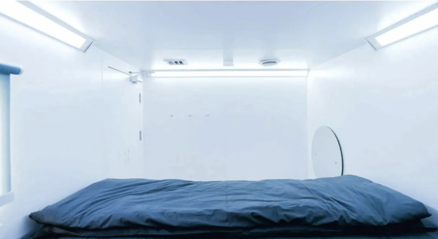 Одноместный номер Standard Bobobox Pods ITC Kuningan