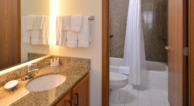 Люкс Residence Inn by Marriott Dayton Troy