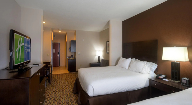 Двухместный люкс Holiday Inn Express Hotel and Suites Elk City by IHG