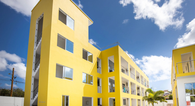 Yellow Home: the Perfect Caribbean Escape!