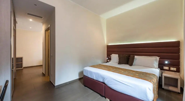 Четырёхместный номер Standard Hotel California