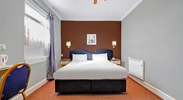 Номер Deluxe OYO Bostons Manor Hotel, Hanwell London