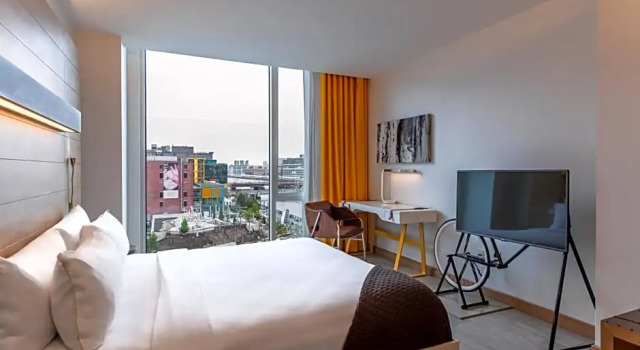 Двухместный номер Standard с частичным видом The Envoy Hotel, Autograph Collection