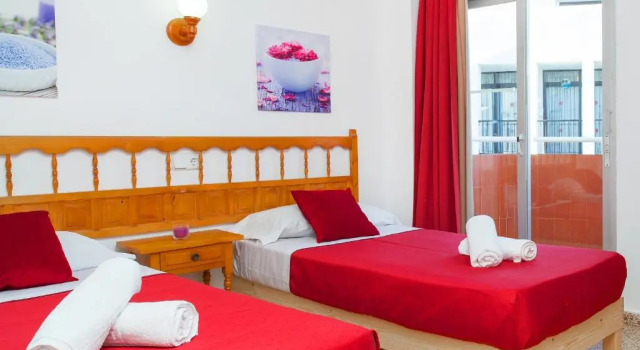Апартаменты Apartamentos Puet