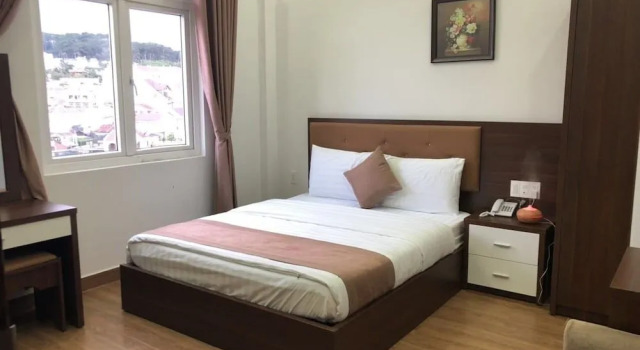 7S Hotel DTCentral near Catheral Dalat
