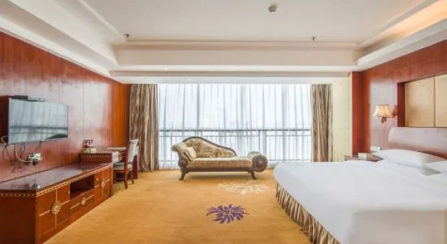 Люкс Business Vienna Hotel Foshan Zumiao Metro Station