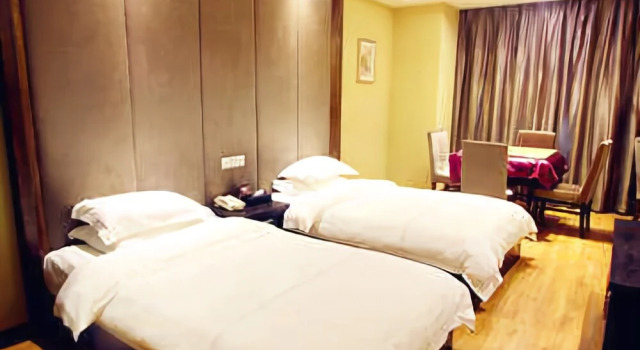 Chongqing Jinsihesi Hotel, Забронировать Отель Бизнес-отели Чунцин, рядом с Hongqihegou Metro Station, 4* 5*