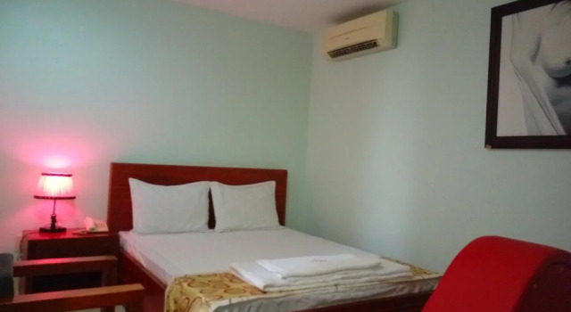 Van Phuc Hotel, Забронировать Отель Binh Tan District 