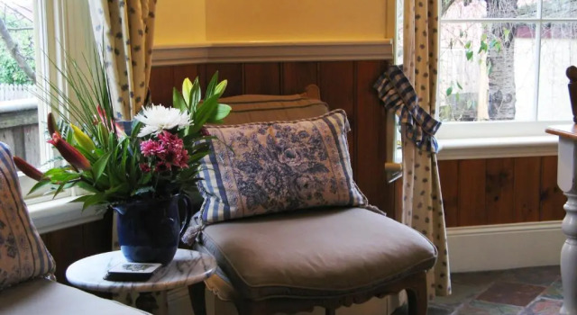 Ellies Place on City Park, Buchen Sie Hotel Launceston Tamar Valley