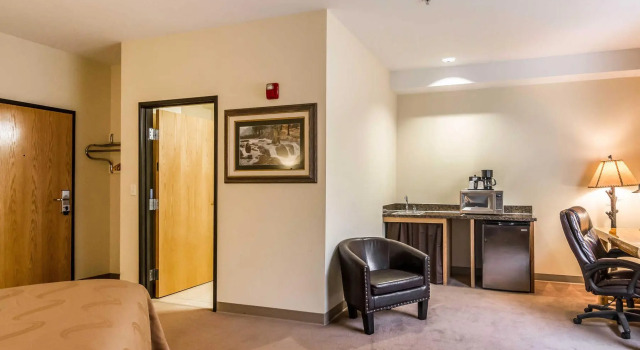 Люкс с 2 комнатами The Wallhouse Hotel, an Ascend Collection Hotel