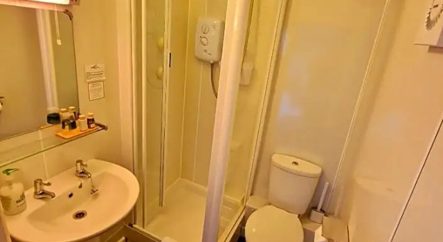 Номер Superior The White House Guest House