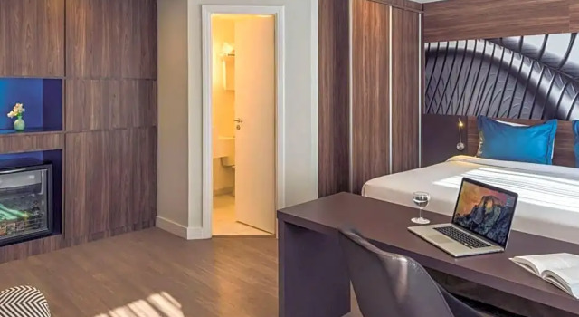 Четырёхместный Junior Suite Tower 1 Mercure Sao Paulo Moema Times Square