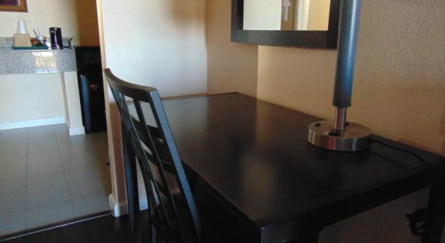 Номер Standard Heart of Texas Motel
