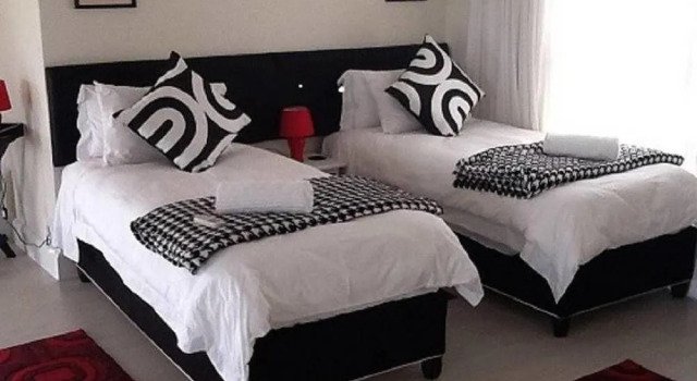 Four on Faure, Reservar Hotel Hotéis em Knysna com piscina, Piscina