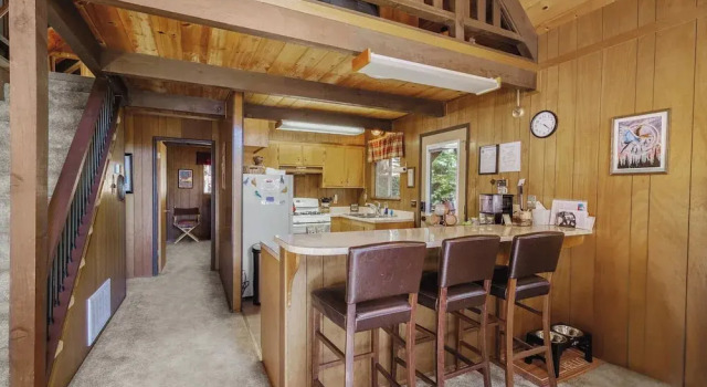 Walk to Fly-in Lake: Blue Lake Springs Cabin!, Забронировать Дом для отпуска Арнольд штат Калифорния