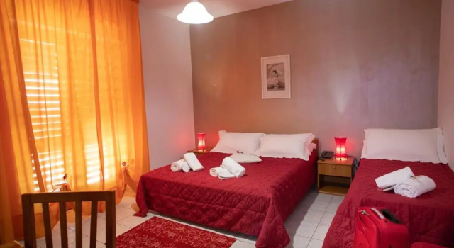 Camera Standard Hotel Kiris