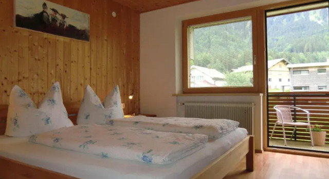 Ferienwohnung Annelies 379, Rezerwuj Hotel Hotele w Bregenzerwald z parkingiem, Parking