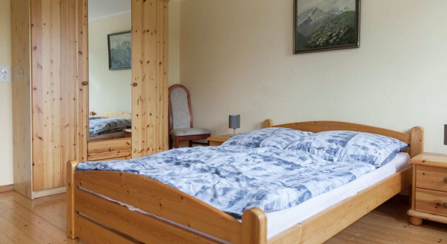 Peaceful Holiday Home in Rascheid near Forest, Book Hotel Geisfeld Trier-Saarburg