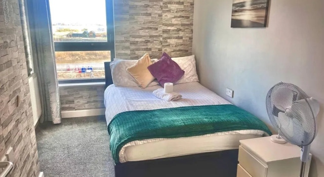 Remo Apartment Near Canary Wharf & 02, Varaa Huoneisto Asunnot kohteessa Merseyside, Huoneisto