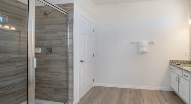 11 Bed 9.5 Bath 4792 Sq Ft In Solterra! 11 Bedroom Villa
