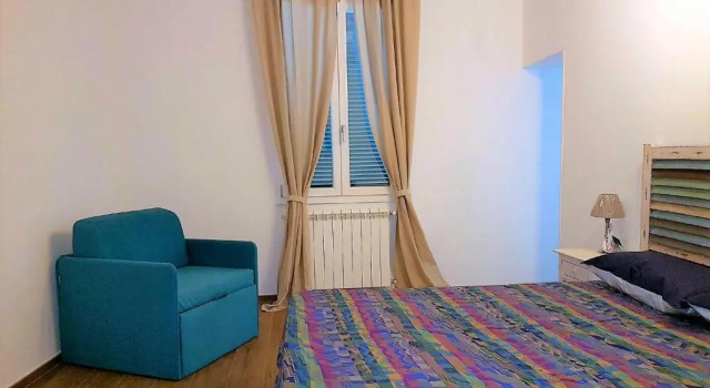 Коттедж с 2 комнатами Color Apartment