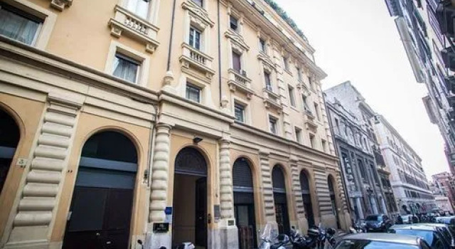 Hotel Adler, Забронировать Отель Отели Рима с завтраком, рядом с Универмаг La Rinascente, Завтраки