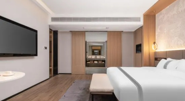 Люкс Tiandong Mingyue Lake Garden International Hotel