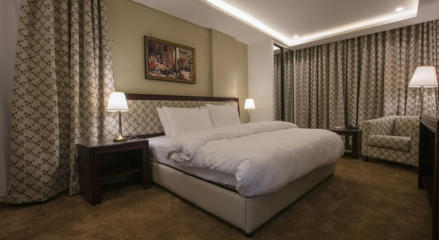 Single Suite Strand Hotel