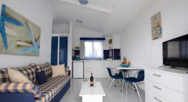 Апартаменты Пентхаус c 1 комнатой Christiana Hotel Apartments