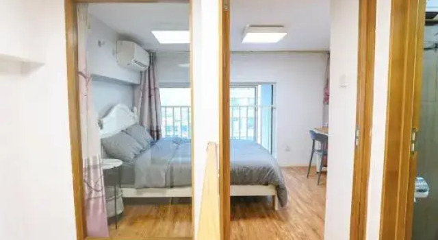 Люкс с 2 комнатами Shanghai Fools Fools Apartment