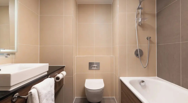 Семейный номер Standard Holiday Inn London Gatwick - Worth by IHG