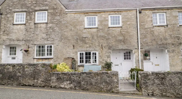 3 Moranedd, Забронировать Дом для отпуска Моелфр Anglesey, рядом с Traeth Bychan
