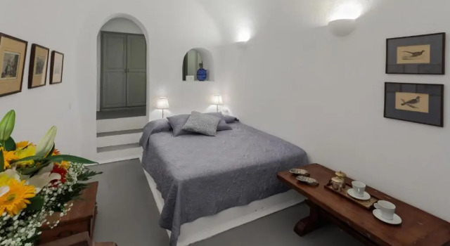 Номер Standard Santorini Roses Suites