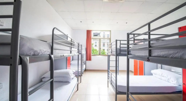 Кровать в общем номере (женский номер) Safestay Barcelona Passeig de Gràcia