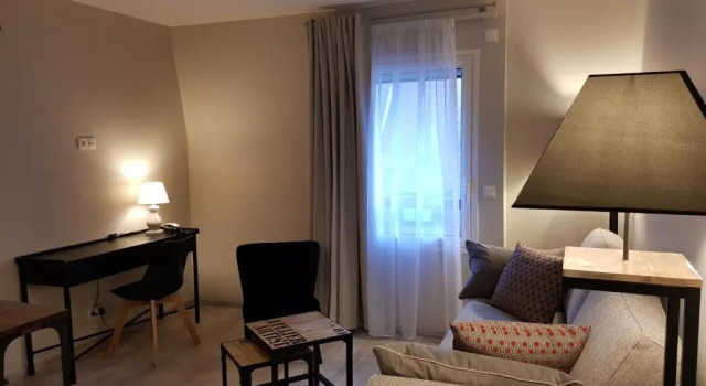 Полулюкс La Loggia AppartHôtel & Spa
