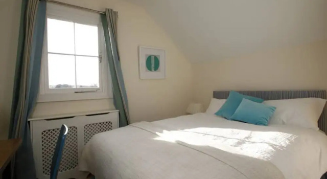 Large Stylish House Central North Oxford, Забронировать Отель Отели Оксфорда 3 звезды, рядом с St Anthony's College, 3*