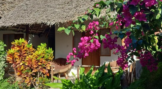 Keys Bungalows